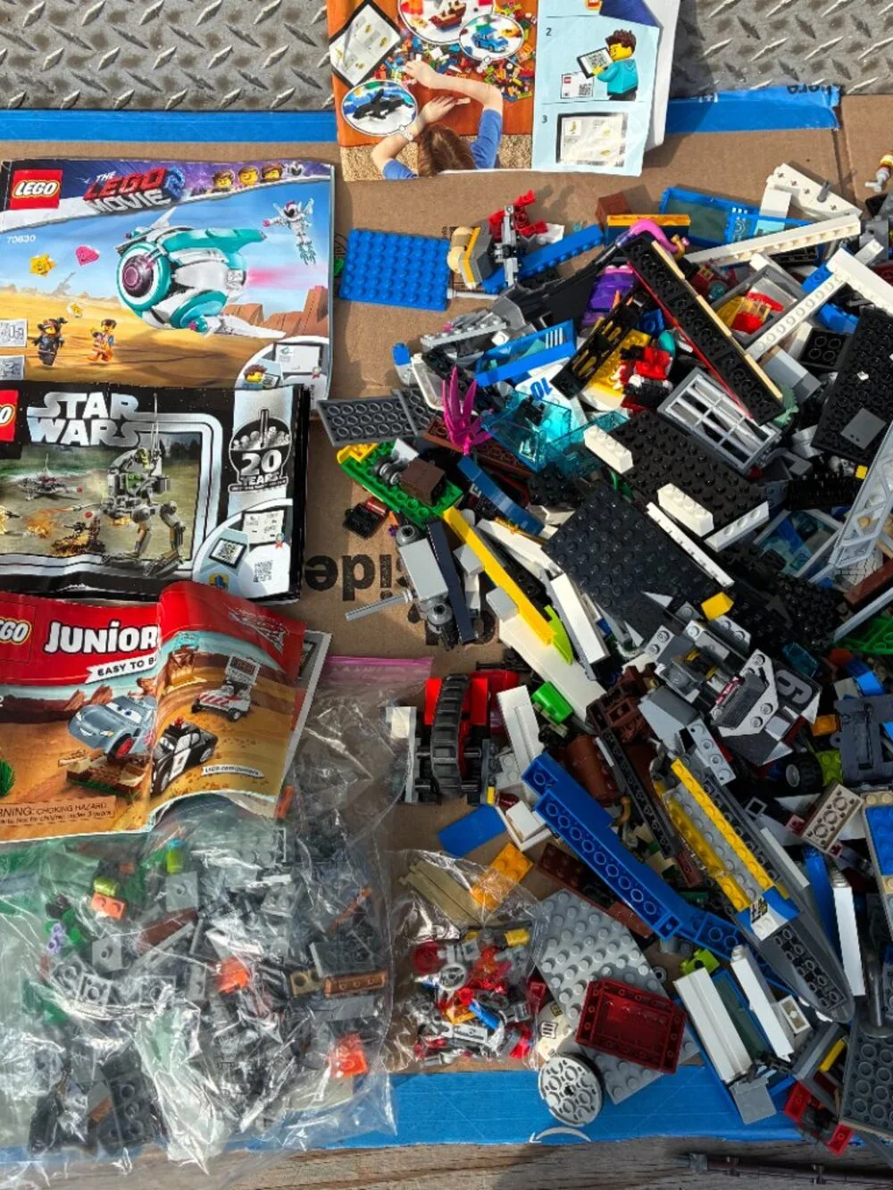 LEGO Bulk Lot Bundle 11lb Of Mixed Building Bricks Pieces Parts